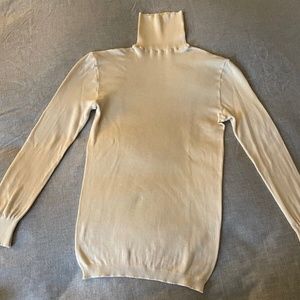 Hanro Switzerland 100T Silk Turtleneck Ivory Size Small